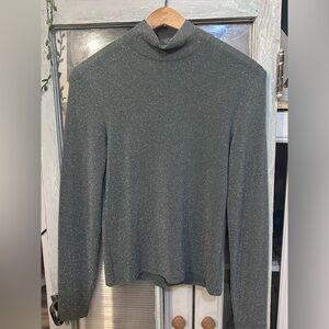 Woman’s Ralph Lauren Sparkly Turtleneck sz -M